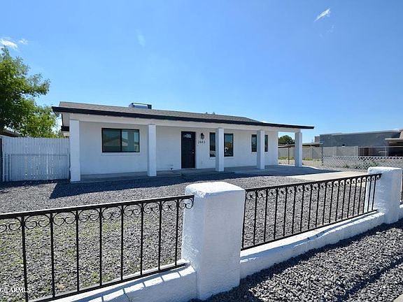 3rd image of 2443 E Don Carlos Ave