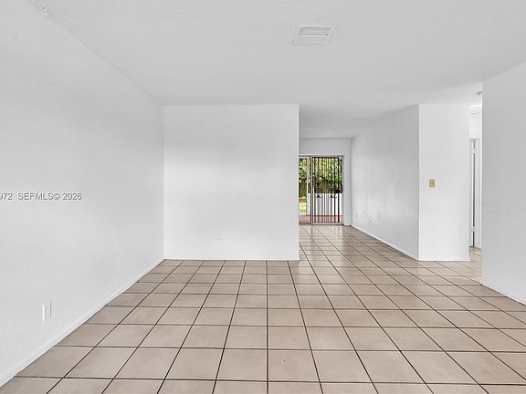 4th image of 5441-5445 NW 17th Ct