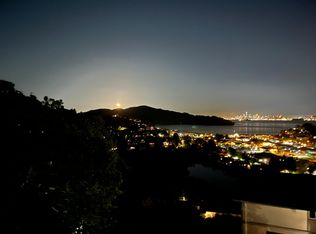 25 Corinthian Ct APT 22, Belvedere Tiburon, CA 94920