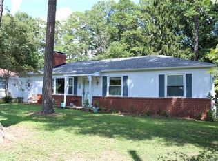 1546 Meadowbrook Ln, Gastonia, NC 28052