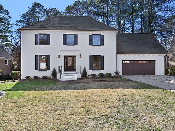 2nd image of 8390 Riverbirch Dr