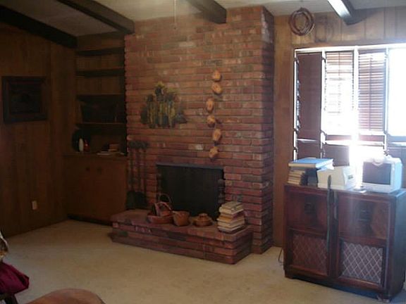 3rd image of 420 Chermont Dr