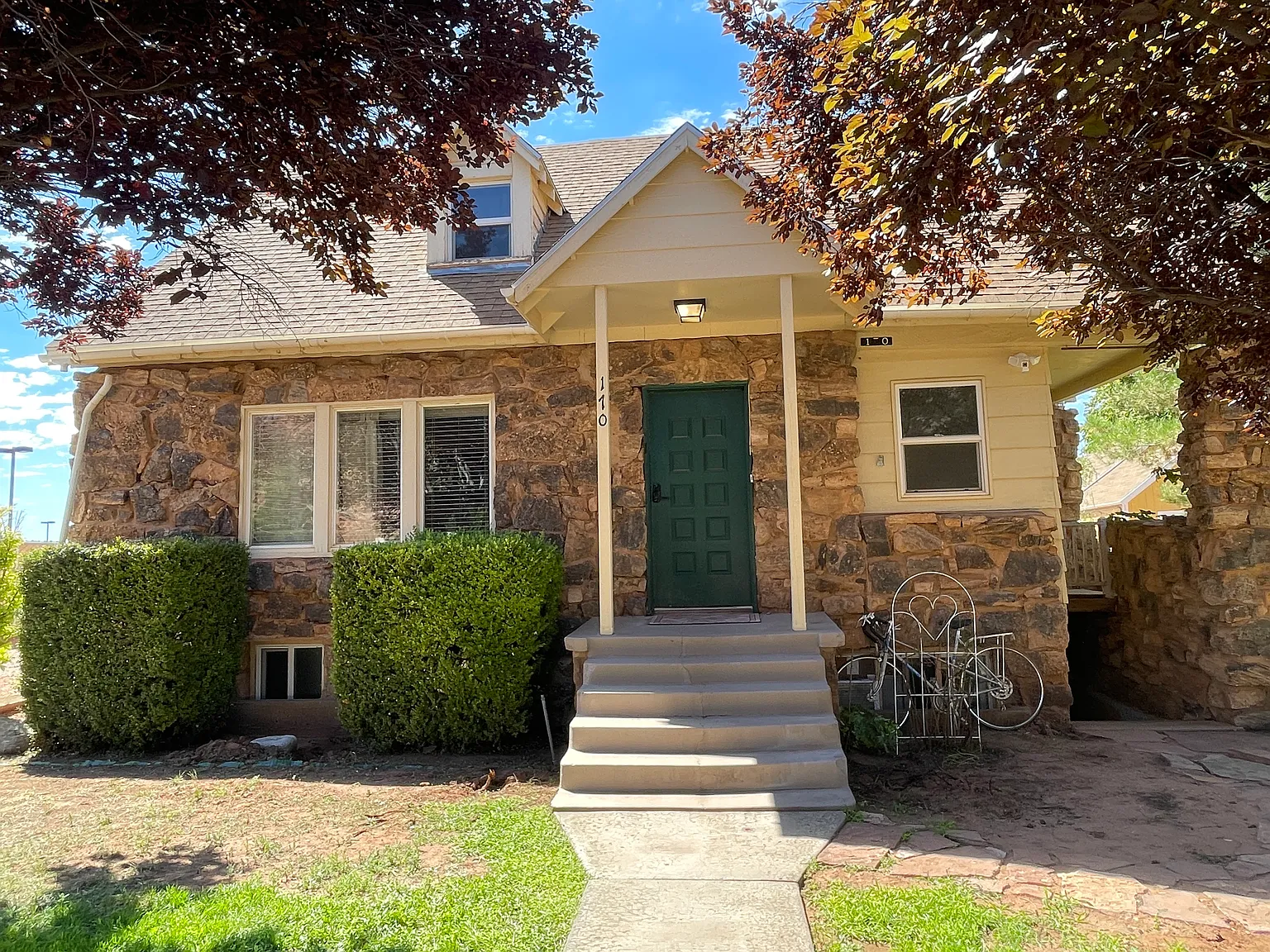 1 bed, 400 sqft, $950 — Photo 1