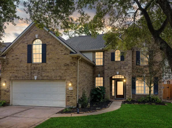 12835 Bedford Falls Dr, Cypress, TX 77429