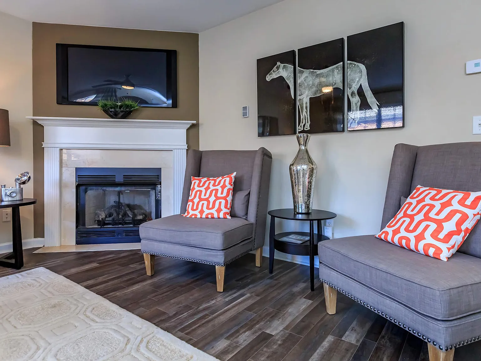 Bluff View at Northside Apartments — Photo 3
