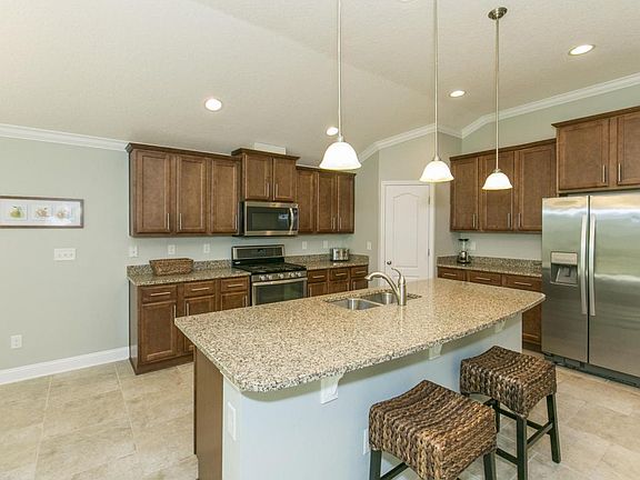 5th image of 102 Wayfare Ln
