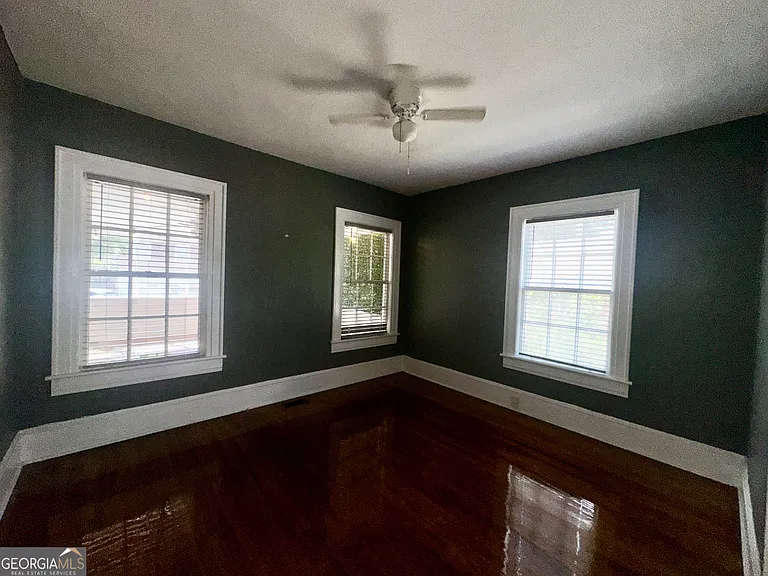 138 Desoto Pl — Photo 18