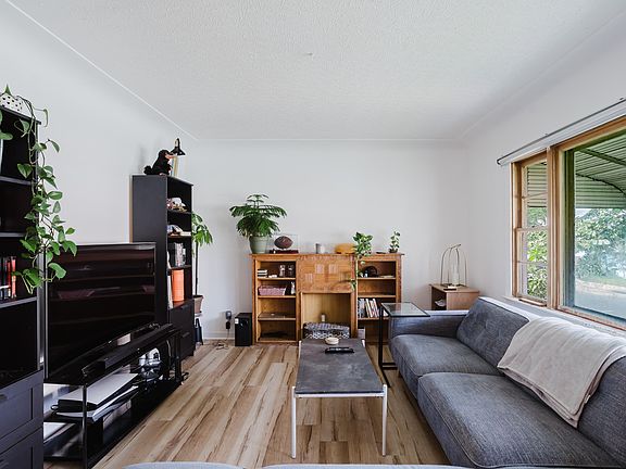 3rd image of 8759 78th Ave NW