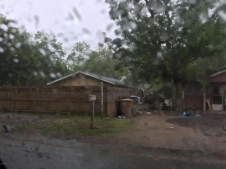 2nd image of 1726 NW 1st St