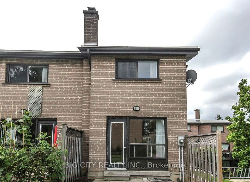1st image of 3092 Don Mills Rd #16