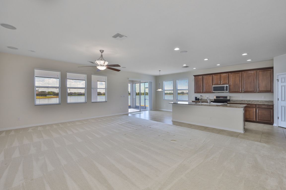 next background image