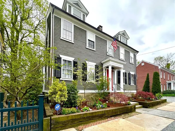 21 John St, Providence, RI 02906