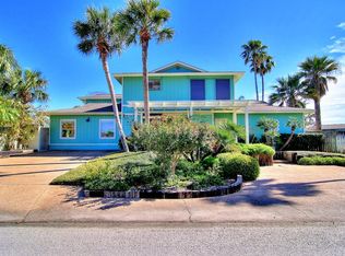 19 Bahama Dr, Rockport, TX 78382