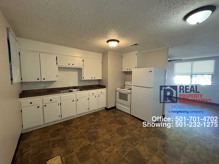 109 Charles Street — Photo 13