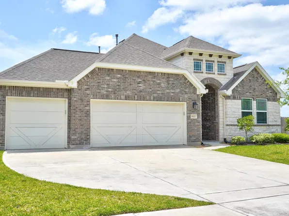 9115 Regan Way, Mont Belvieu, TX 77523
