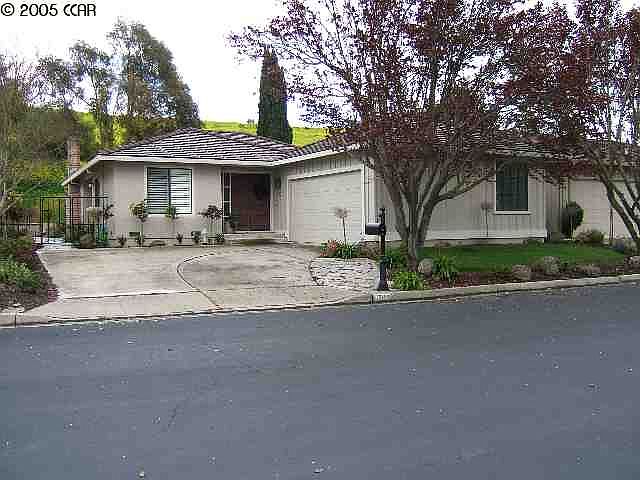 1st image of 702 Paradise Valley North Ct