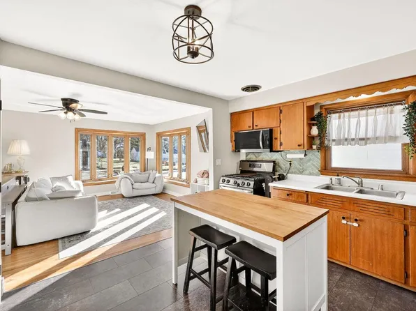 302 Buckingham Lane, Madison, WI 53714