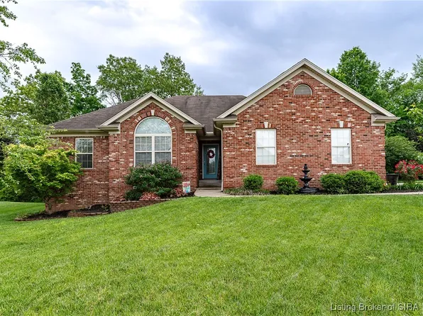 12118 Greenbriar Boulevard, Sellersburg, IN 47172