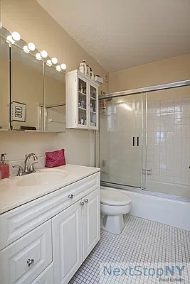Sold by NextStopNY | media 6