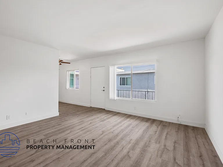 1151-1155 Walnut Ave. — Photo 17