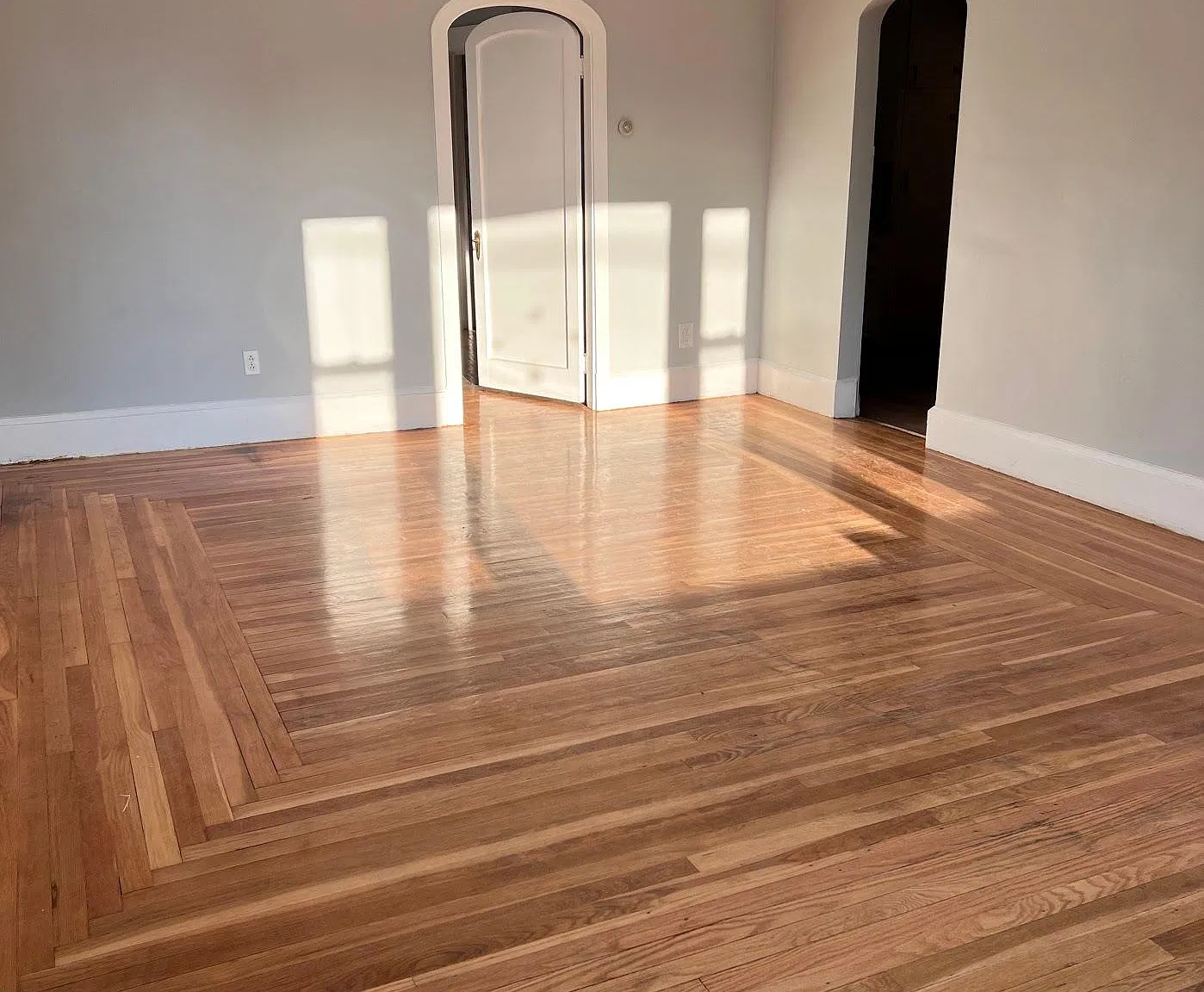 16 Bloomfield St — Photo 3