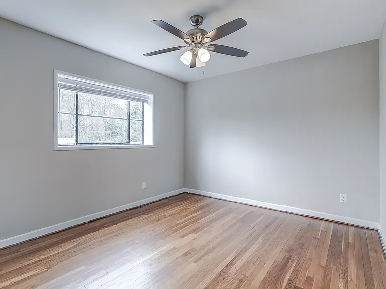 101 Tempsford Ln #H — Photo 15