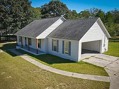 131 Ruth St