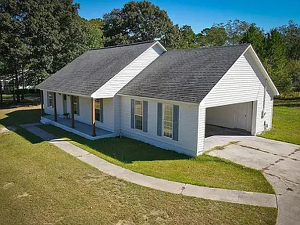 131 Ruth St, Moultrie, GA 31768