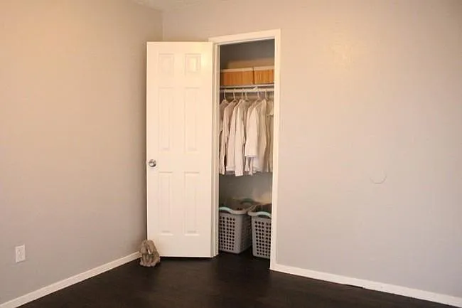 400 Raymond St #16 — Photo 12