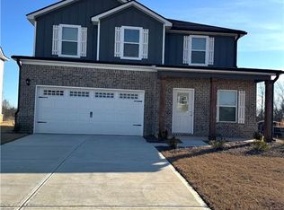 11075 Suria Dr SE, Covington, GA 30014