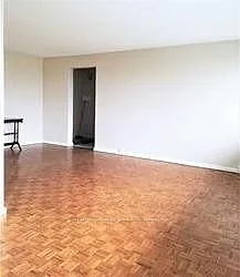 10 Sunny Glenway #807 — Photo 3