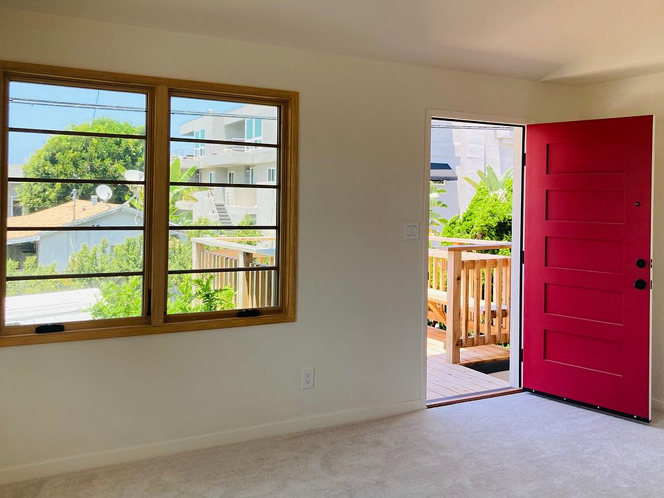 Entrance into the living room