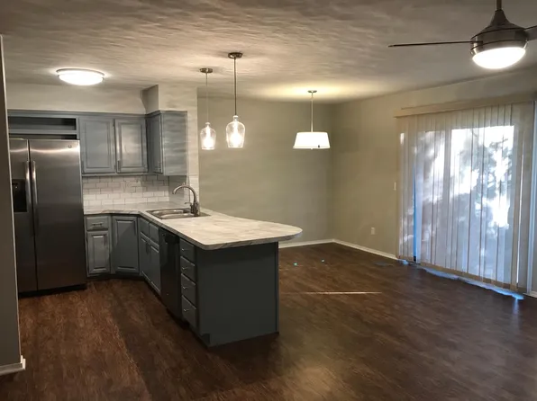 13 Everette Ln, Bella Vista, AR 72714