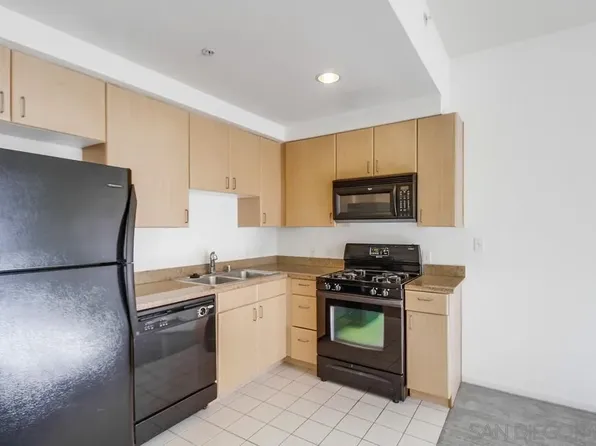 445 Island Ave Unit 406, San Diego, CA 92101