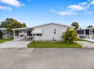 1743 Western Redwood Ave, Kissimmee, FL 34758