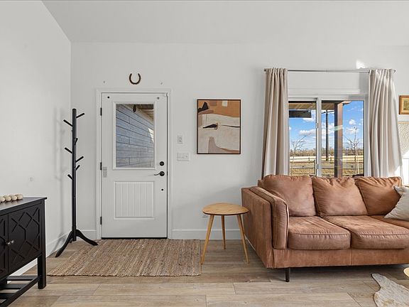 5th image of 44 Remington Ranch Rd