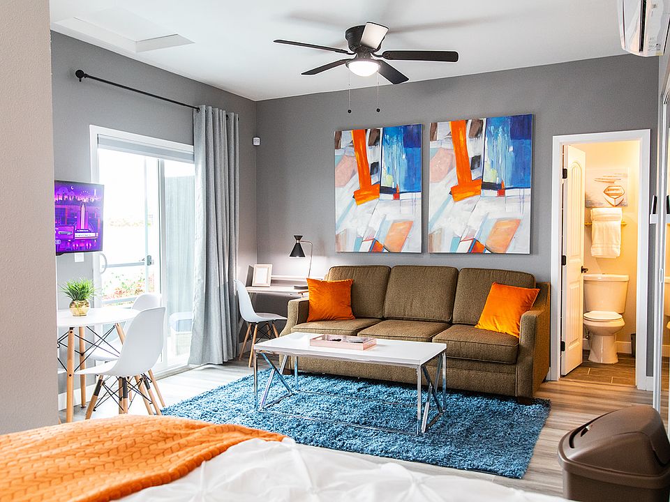 1st image of 1811 Adams Ave #9