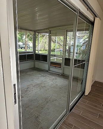 5th image of 1933 SE Burgundy Ln