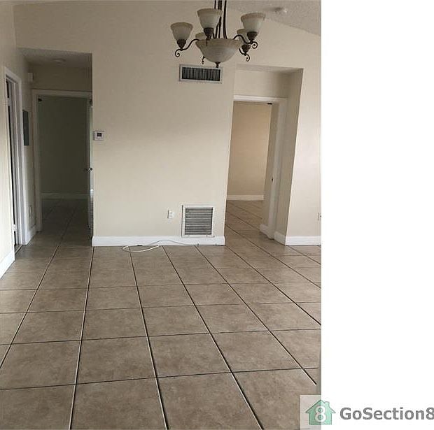 1st image of 8035 Lake Dr APT 201