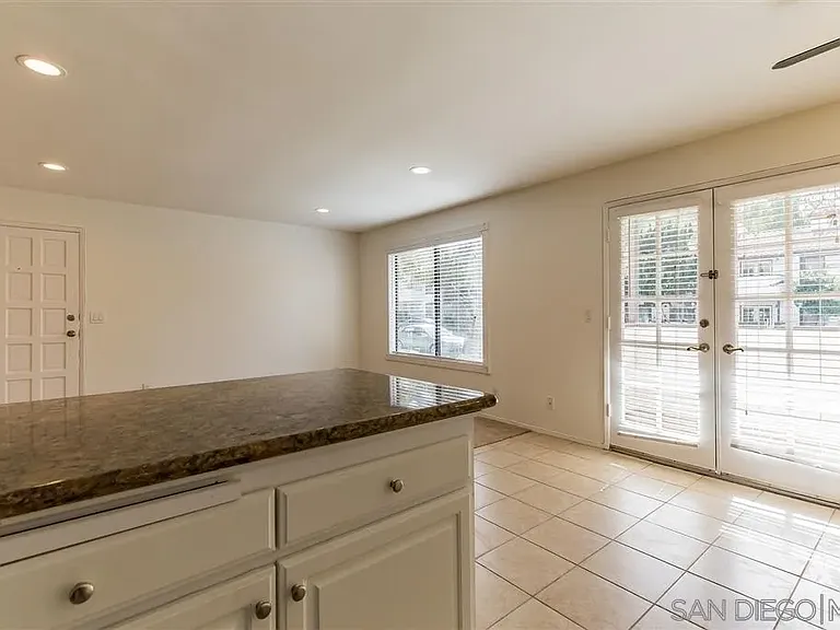 5025 Collwood Way #18 — Photo 4