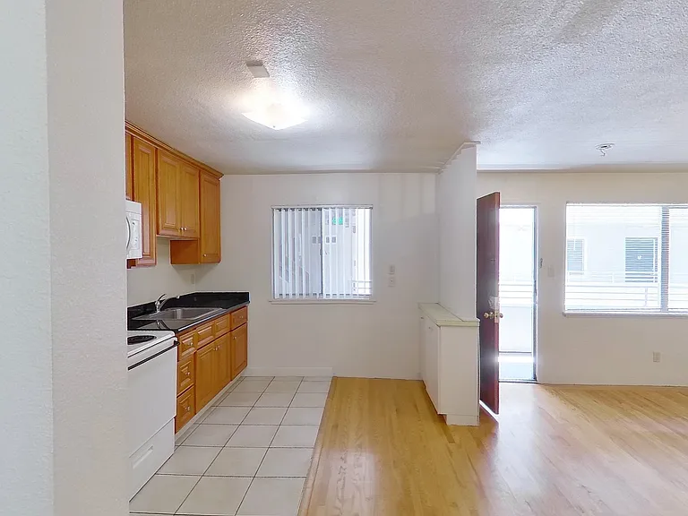 2750 Dwight Way — Photo 5