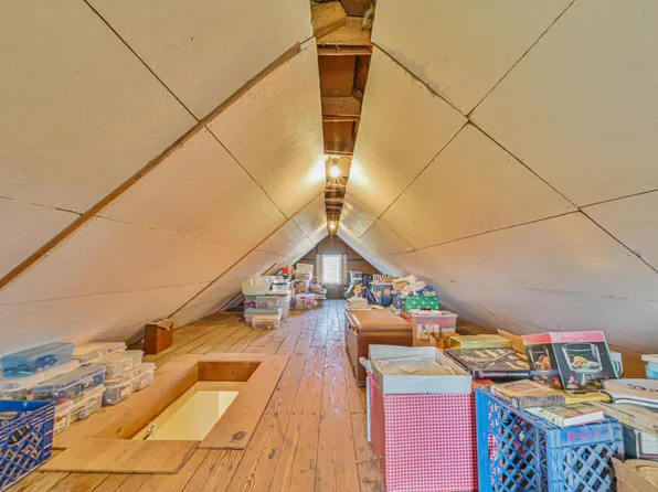 20 West 18th Road image 18 of 34