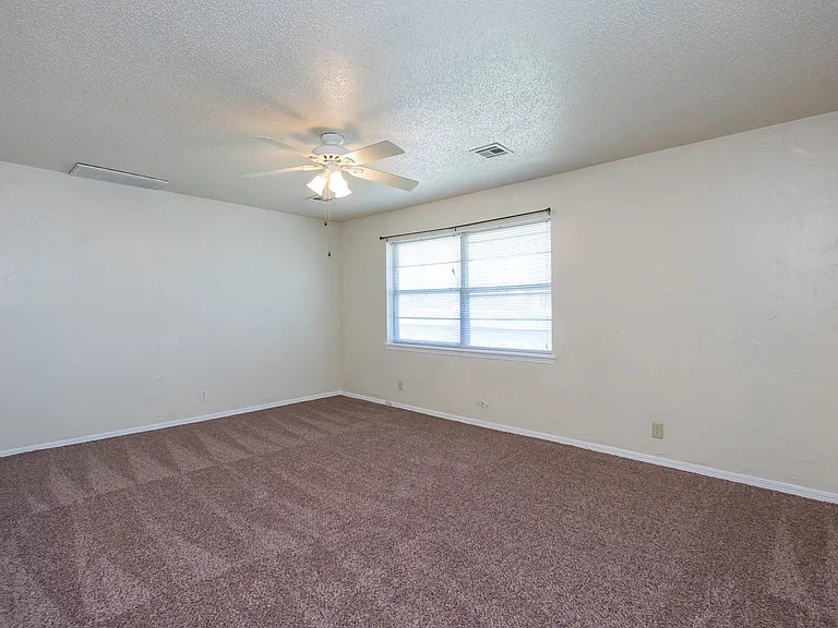 1302 Sequoyah Ave — Photo 21