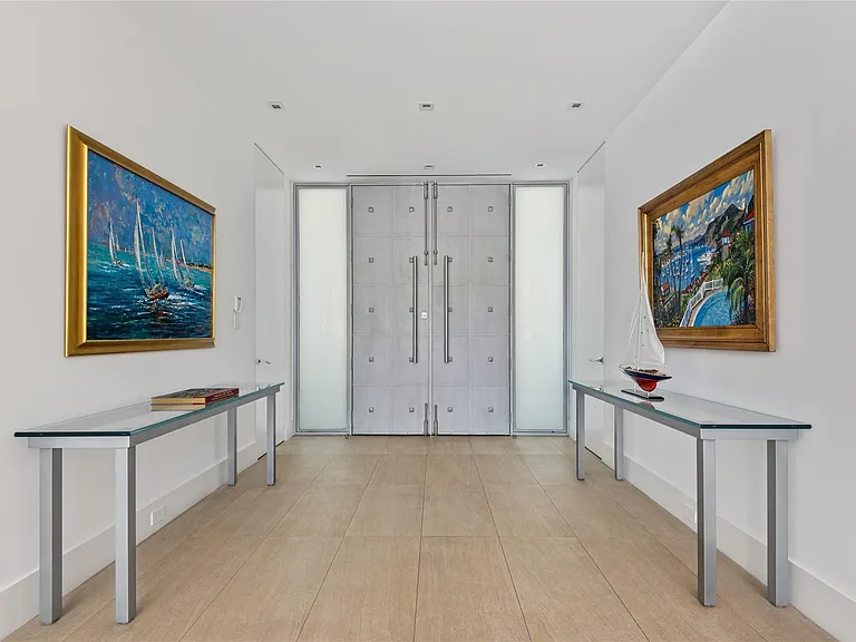 500 Isle Of Capri Dr — Photo 5