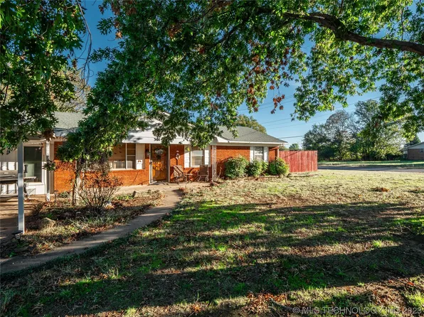 301 W Fillmore Ave, McAlester, OK 74501