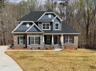 8610 Yvonne Ct #15, Oak Ridge, NC 27310