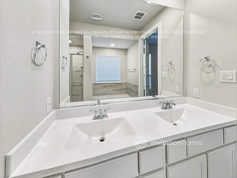 2533 Stella Ln — Photo 11