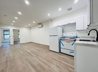 794 McDonald Ave #3A, Brooklyn, NY 11218