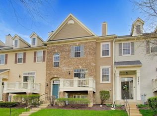 1139 Orangery Ct, Carol Stream, IL 60188