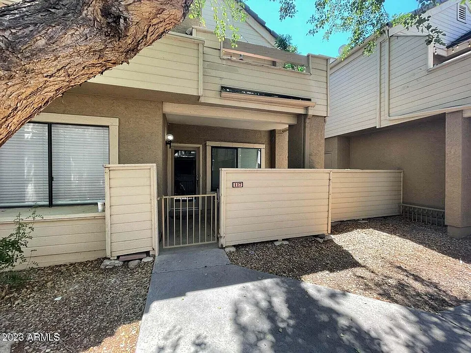 2035 S Elm St #117